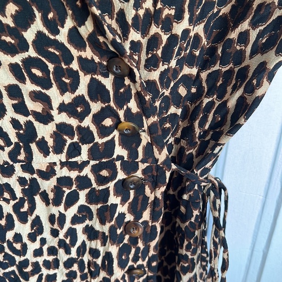 Faithfull The Brand Anne Marie Leopard Wrap Dress - Picture 9 of 11